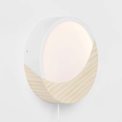 Lit Wall Kids' Decor Natural/White - Pillowfort™ - Image 3