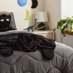 Marvel Black Panther Kids' Hooded Blanket - The Marvel Collection By Pillowfort™