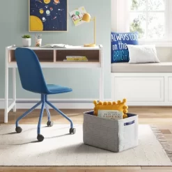 4'x6' Hi-Lo Chenille Fringe Kids' Rug - Pillowfort™