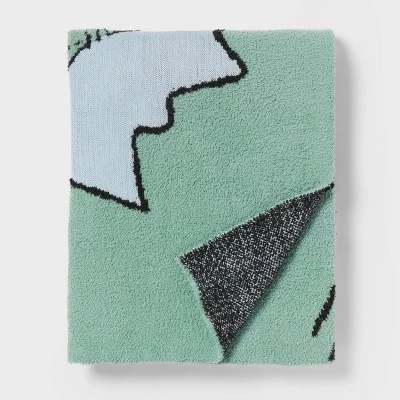 Marvel Hulk Fist Knit Kids' Throw Blanket - The Marvel Collection By Pillowfort™ - Image 3