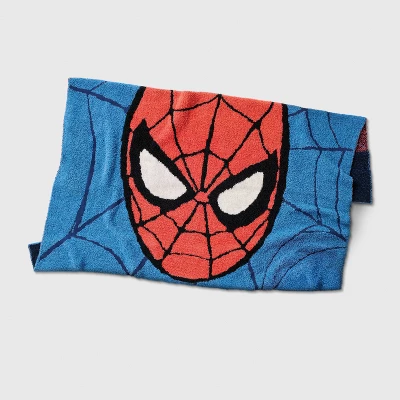 Marvel Spider-Man Mask Knit Kids' Throw Blanket - The Marvel Collection By Pillowfort™ - Image 4